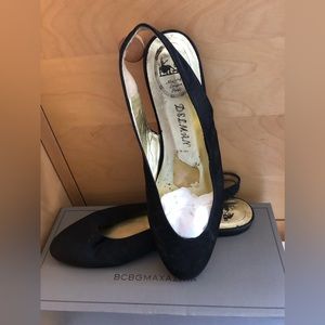 DELMAN flat black slingback sandals, size 6.5 (5.5)